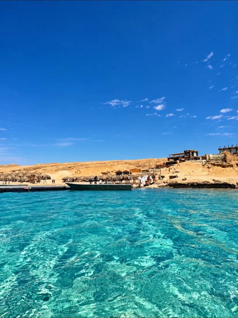 Insel Ozirea, Rotes Meer – Beliva Voyage