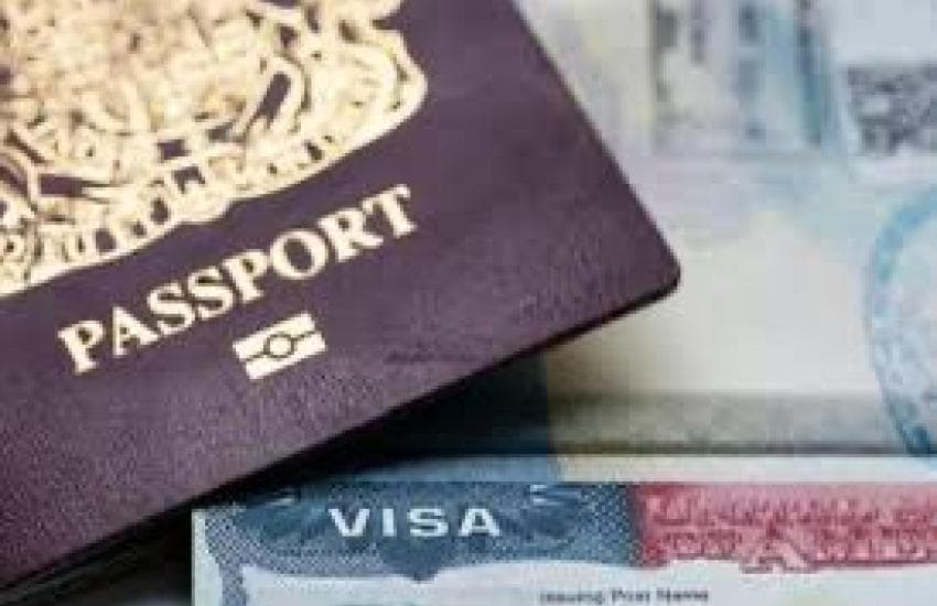 Zero Stress Pack: Visa + SIM Card + Shuttle
